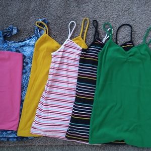 6pk bundle of tank tops.